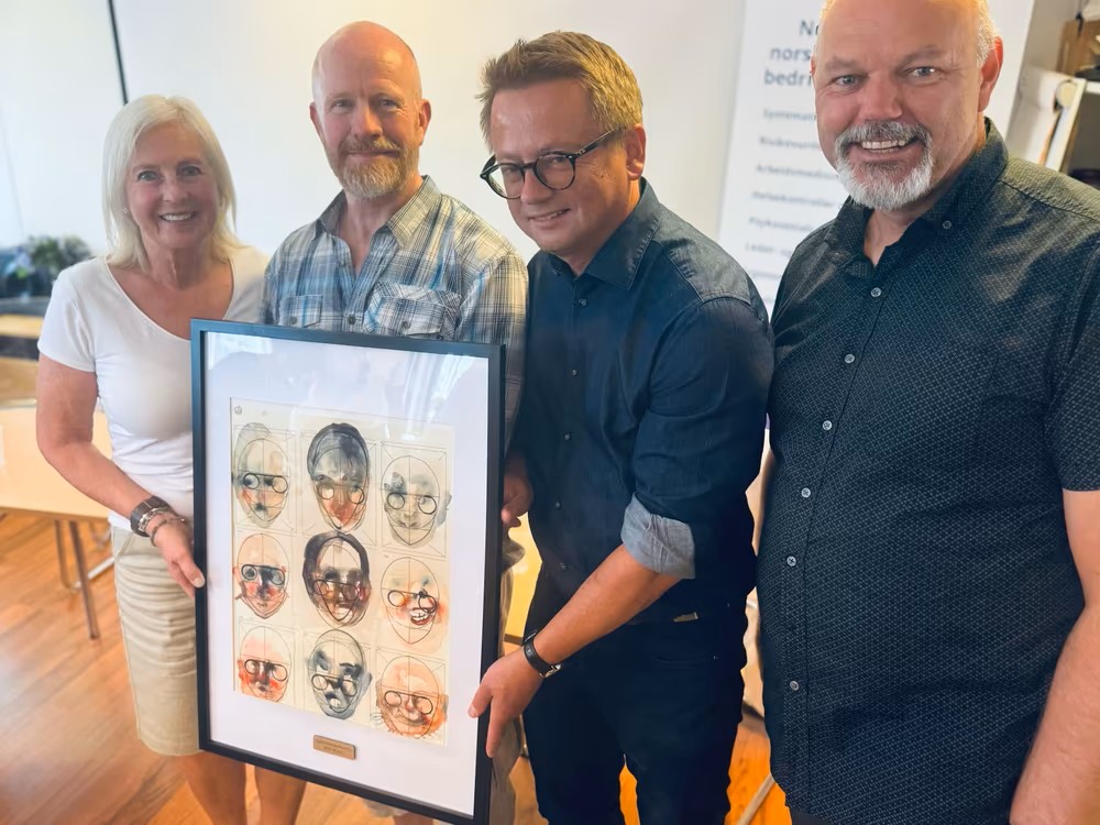 Utdeling av Sykefraværsprisen: Inger Lill Solberg, Pål Rørby, Bjarte Reve og Ulf Andersen- Foto: Kristin Walstad